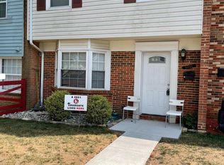 8234 Community Dr, Manassas, VA 20109