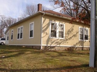 3959 Rectortown Rd, Marshall, VA 20115