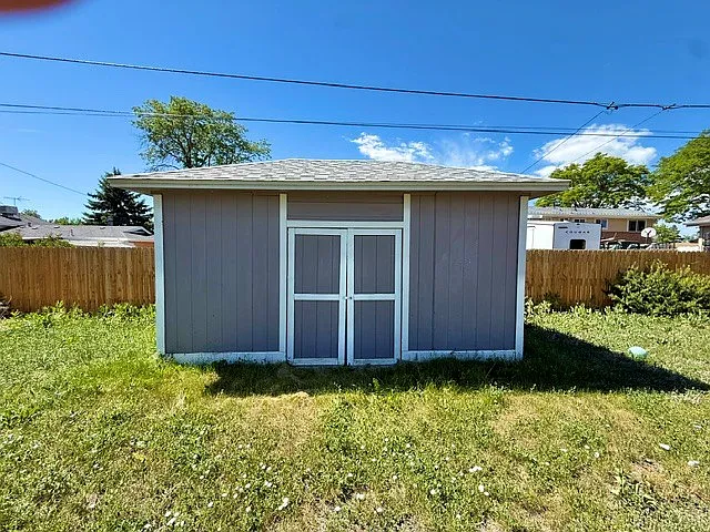1422 W 100th Pl — Photo 23