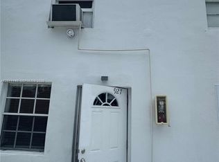 921 N 17th Ct #927, Hollywood, FL 33020
