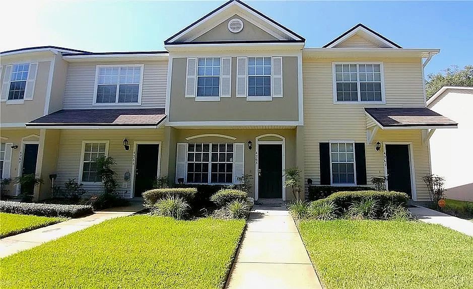 1st image of 4263 Plantation Cove Dr