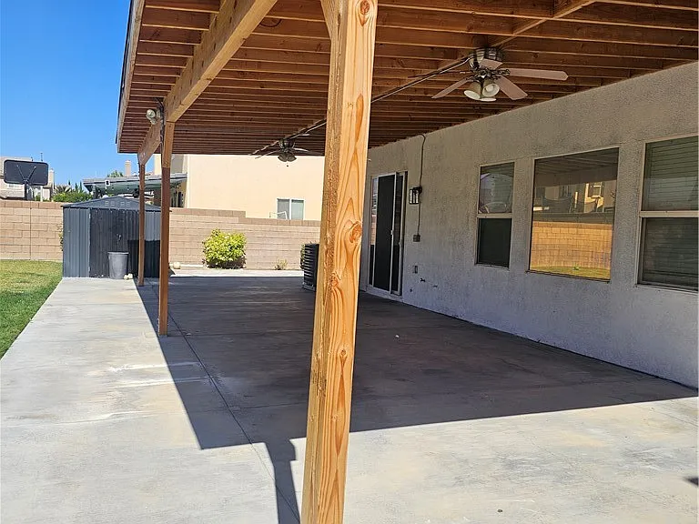 4206 Vahan Ct — Photo 22