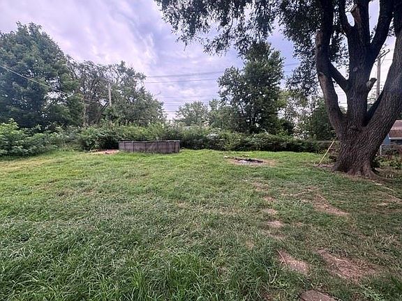 4th image of 16900 E Ellison Way