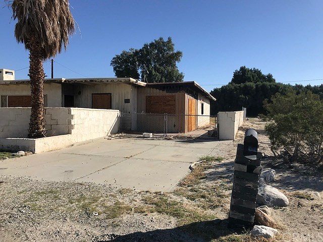 1st image of 16590 W Via Corto