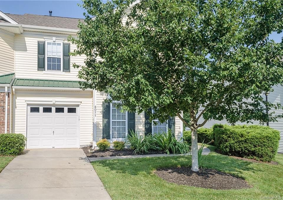 1st image of 6011 Blackheath Dr #344