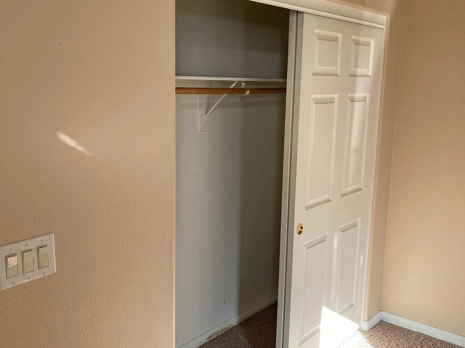 3 bed, 1743 sqft, $2,150 — Photo 3