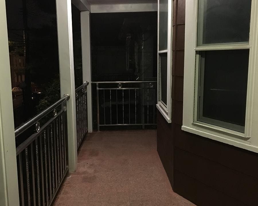 1st image of 630 Van Duzer St #1