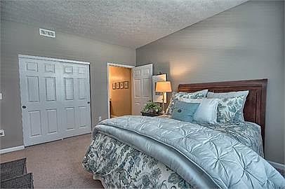 4th image of 8944-9000 Quantum Square Dr #10811140