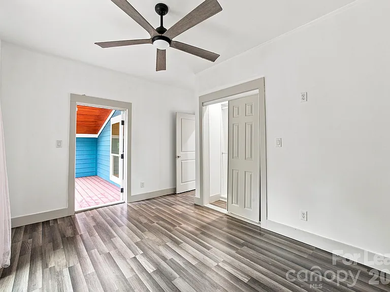 1198 Chronicle Ave — Photo 18