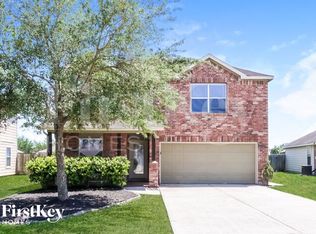3135 Sun Terrace Ln, Dickinson, TX 77539