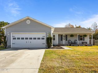 105 Poplar Ridge Rd, Jacksonville, NC 28546