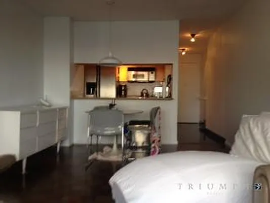 Rented by H.L. Langer & Co. | media 40