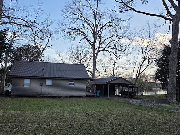 5th image of 3587 Parhams Rd