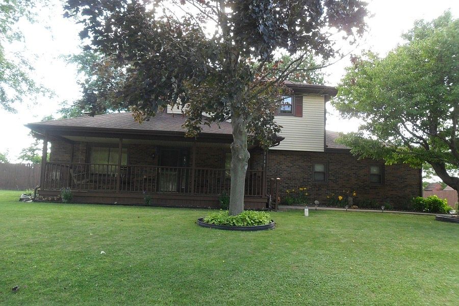 1st image of 3145 S Nora Dr