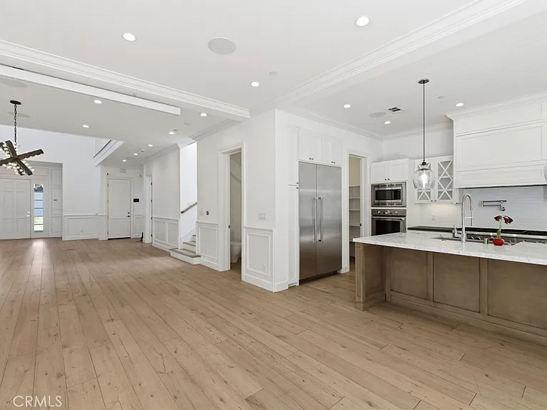 1405 Oak Ave — Photo 25