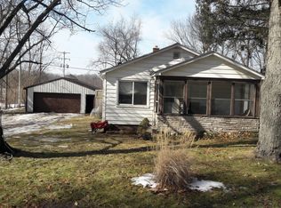 9785 N Riverview Dr, Kalamazoo, MI 49004