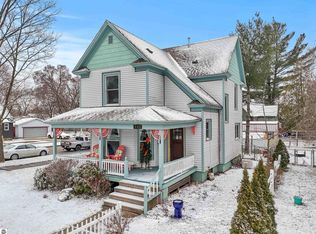 843 Farrar St, Cadillac, MI 49601