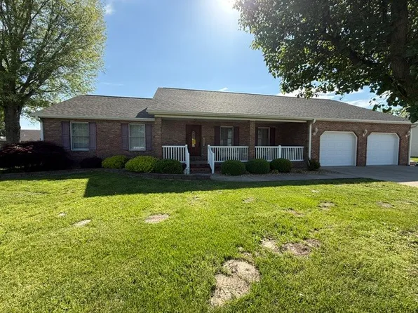 1303 N Magnolia Dr, Marion, IL 62959