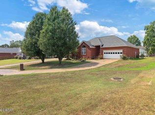 51 Racheal Cv, Lexington, TN 38351