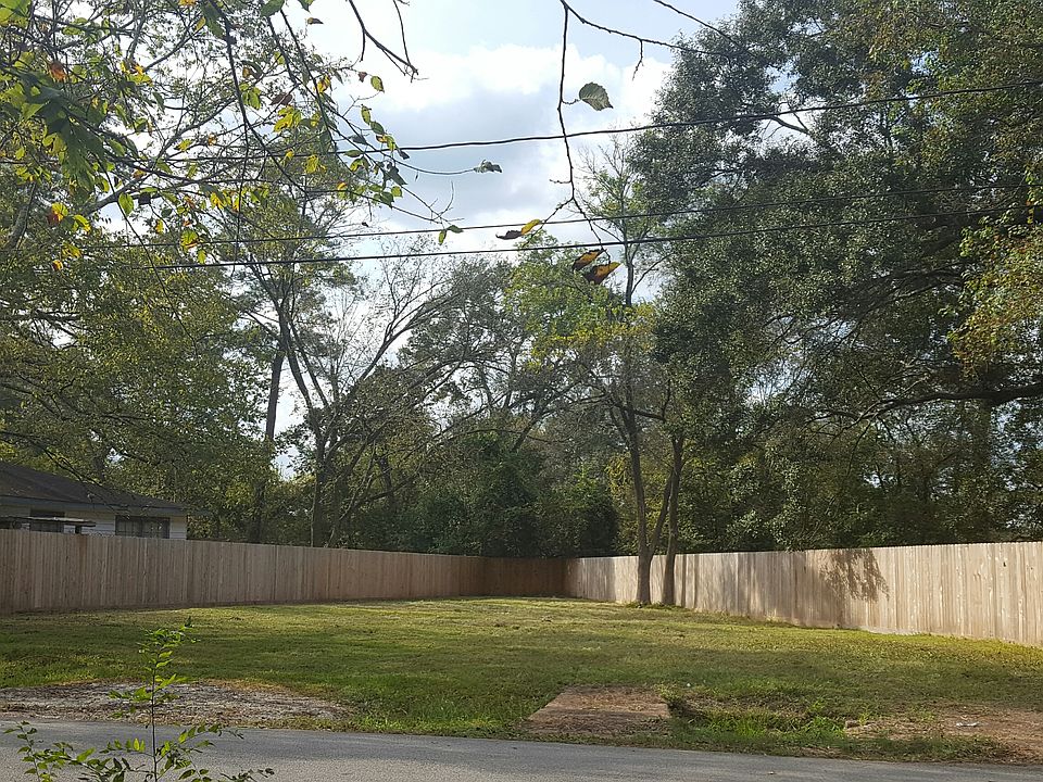 1st image of 8711 Lanewood Dr
