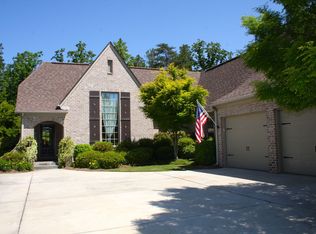 2153 Greenside Way, Hoover, AL 35226