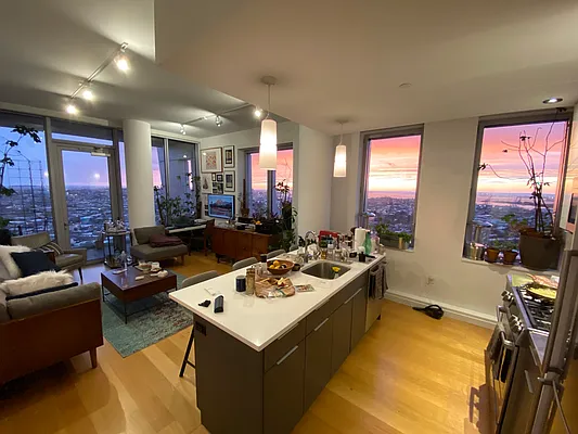 Rented by Corcoran | media 32