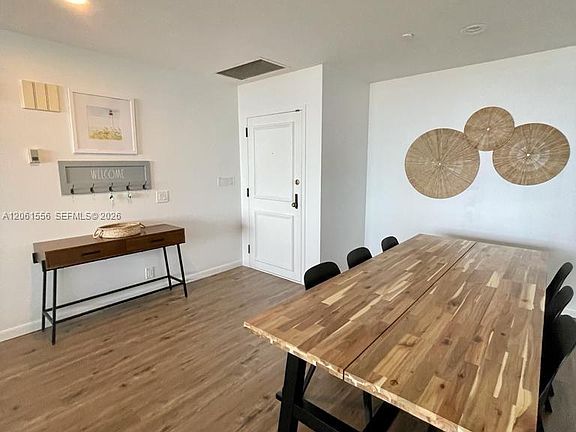 3rd image of 151 Crandon Blvd APT 822