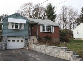 83 Jacobs Ter, Middletown, CT 06457