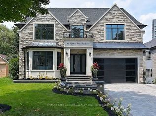 98 Upper Canada Dr, Toronto, ON M2P1S4