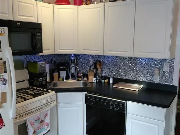 5th image of 1005 Donald Ave