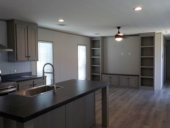 3rd image of 11555 Culebra Road Site #609
