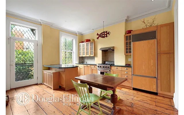 Rented by Douglas Elliman | media 11