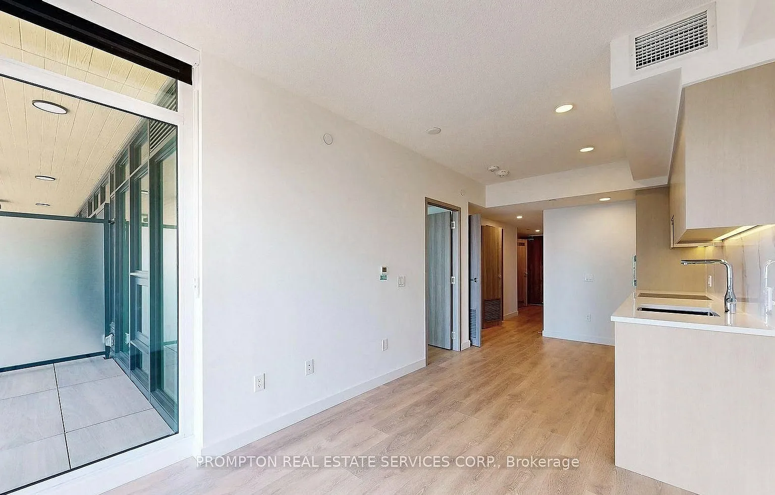 2 bed, $2,600 — Photo 4
