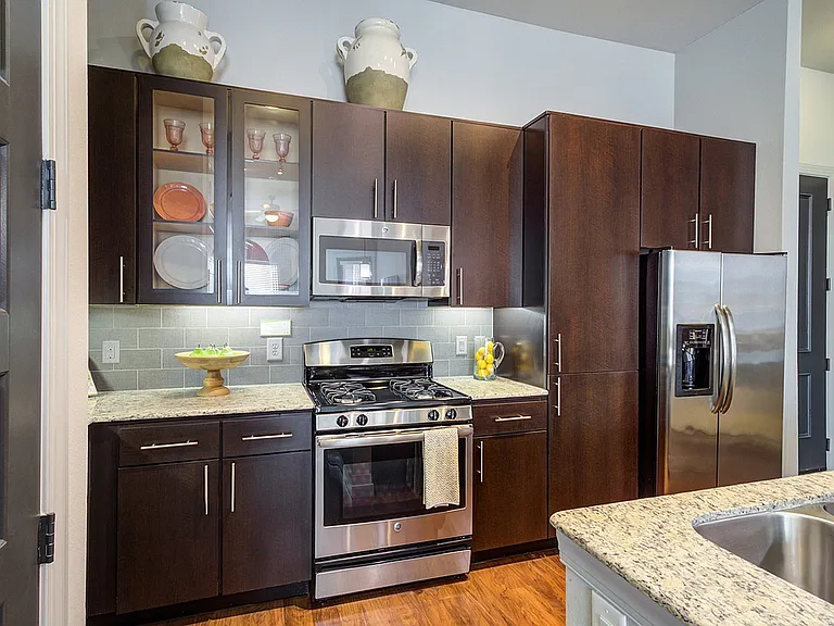 10200 Six Pines Drive — Photo 7