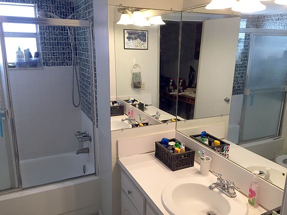 4th image of 1780 191st St #613-2