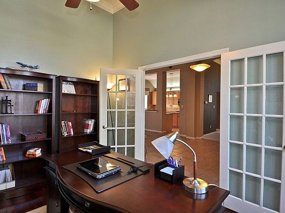 3rd image of 5912 Briaridge Ln