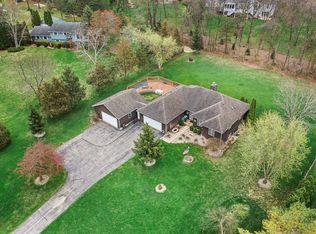 3515 Overlook Dr, Richmond, IL 60071