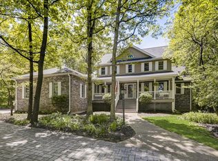 2600 Riivendell Dr, New Lenox, IL 60451