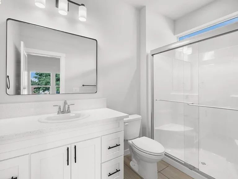 8778 N Newman Ave — Photo 2
