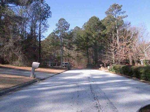 4th image of 3075 Ashly Forest Dr