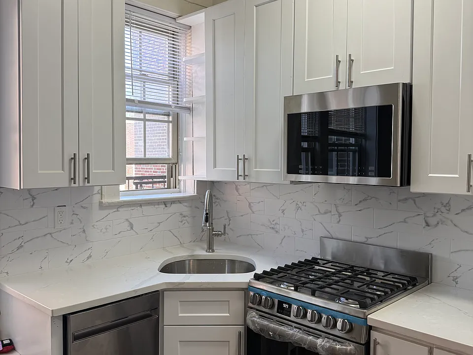 44 Woodland Ave #33