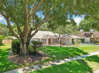 603 Crystal Grove Blvd, Lutz, FL 33548