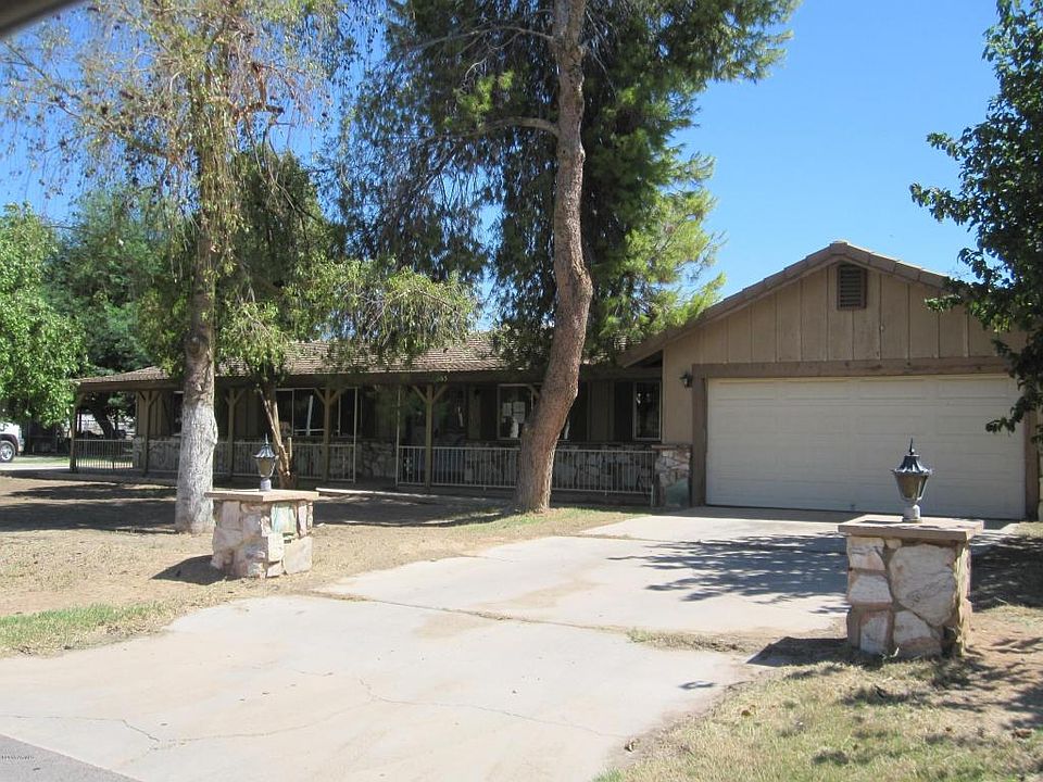 1st image of 803 N Alzora Way