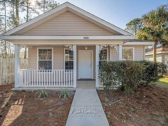 2nd image of 5601 Brentwater Pl