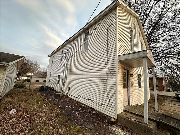 5th image of 403 Wyatt St