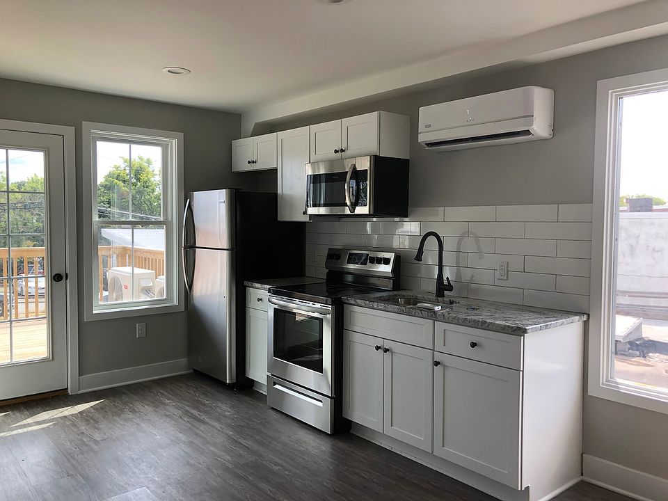 1st image of 238 Bridge St APT 4