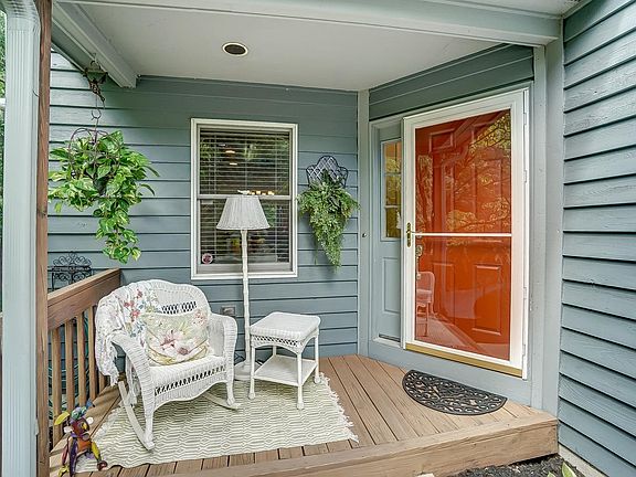 4th image of 4823 Hickory Holw #50