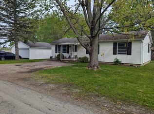 7883 Schoolhouse Rd, Leesburg, OH 45135