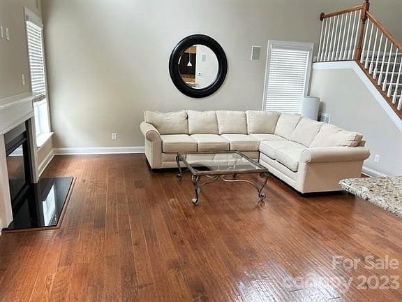 2nd image of 15124 Carlow Hills Pl