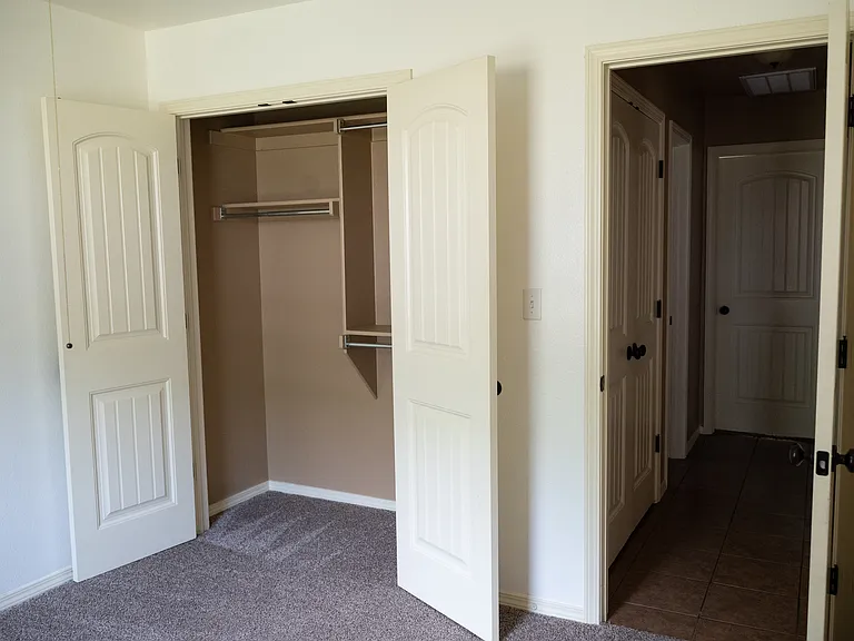 8328 S Gardenia Ave — Photo 24